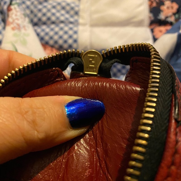 🔥SALE🔥Fendi hobo bag 🦋 - Picture 6 of 11